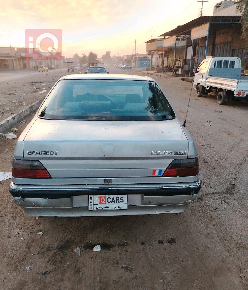 بیجۆ 406